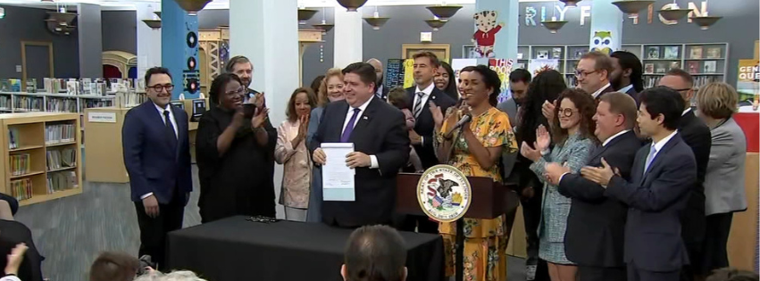 IL-Law-Signing.png#asset:24263