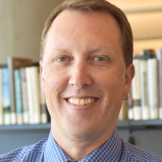 Peter Bromberg Headshot