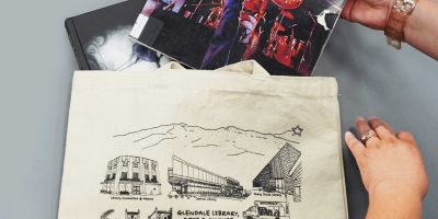 Glac Src Tote Social