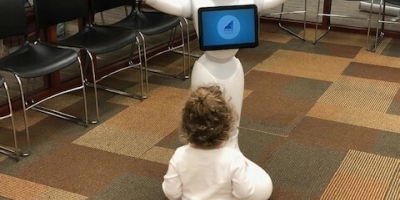 Girl W Pepper Li Moment